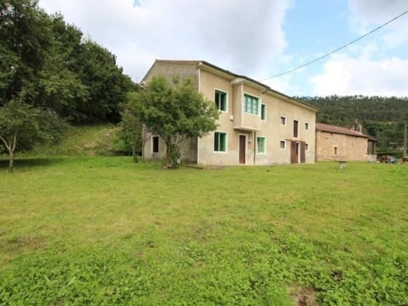 House or villa for sale in Mazcuerras
