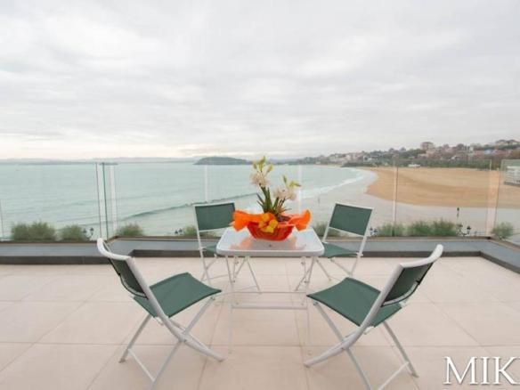Apartment for sale on Calle Manuel Garcia Lago, 5, El Sardinero