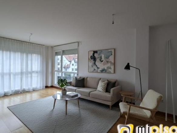 Apartment for sale in Bárcena de Cicero