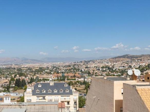 House or villa for sale in Calle de Ávila, 26, Barrio de la Vega