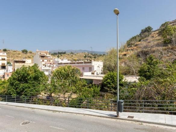 Residential property for sale in La Herradura center