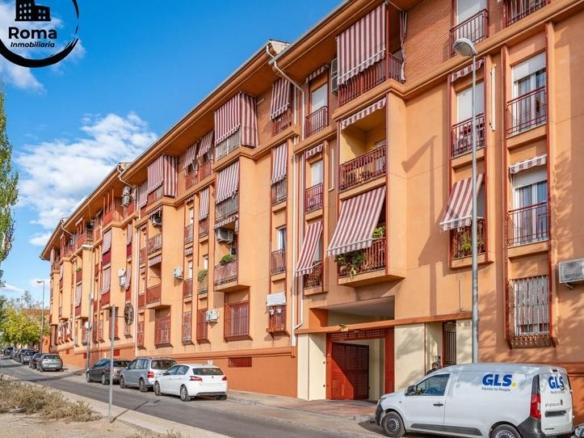 Apartment for sale on Avda. Federico Garcia Lorca – New Bus Station