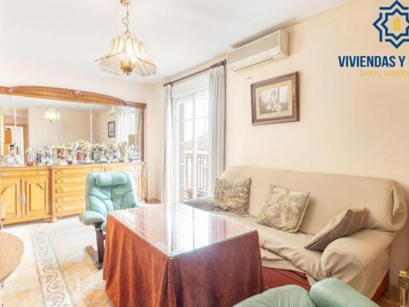 Apartment for sale on Calle de Granada, 12, Peligros