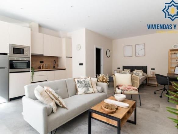 Apartment for sale on Calle Tamboril, 82, Crta. De la Sierra
