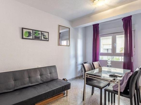 Apartment for sale on Calle Molinos, San Matías – Realejo