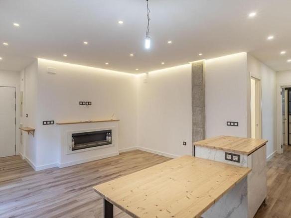 Apartment for sale on Isla Cabrera Street, San Antón