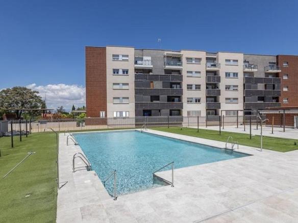Apartment for sale on Calle Circunvalacion, Carretera de Granada – La Alcazaba