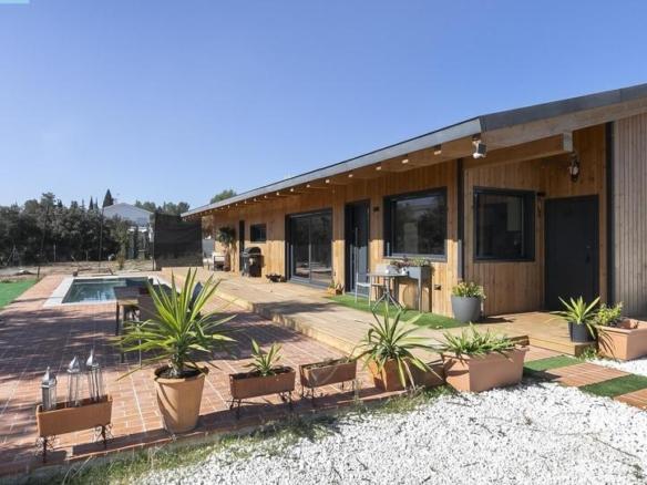 Rustic property for sale on Calle Urano, Atarfe, Granada, Spain, Maracena