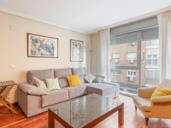 Apartment for sale on Arabial Street, Camino de Ronda