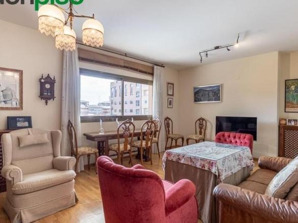 Apartment for sale in San Lazaro, 11, Plaza de Toros