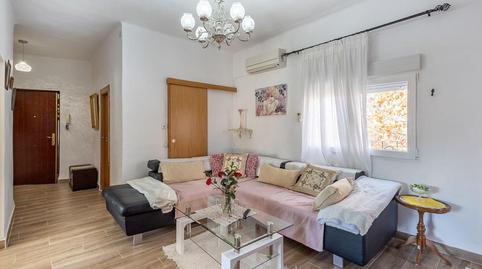 Apartment for sale in the Zaidín neighborhood
