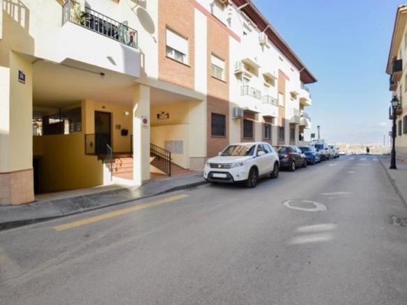 Apartment for sale on Calle de la Isla Madeira, 15, Residencial Triana – Barrio Alto