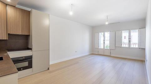 Apartment for sale on Horno del Vidrio Street, Albaicín neighborhood