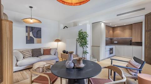 Duplex for sale on Horno del Vidrio Street, Albaicín neighborhood