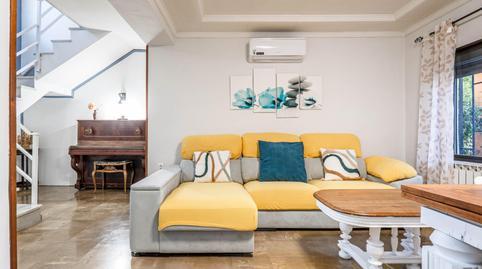Townhouse for sale on Calle de Inglaterra, 13, Huétor Vega