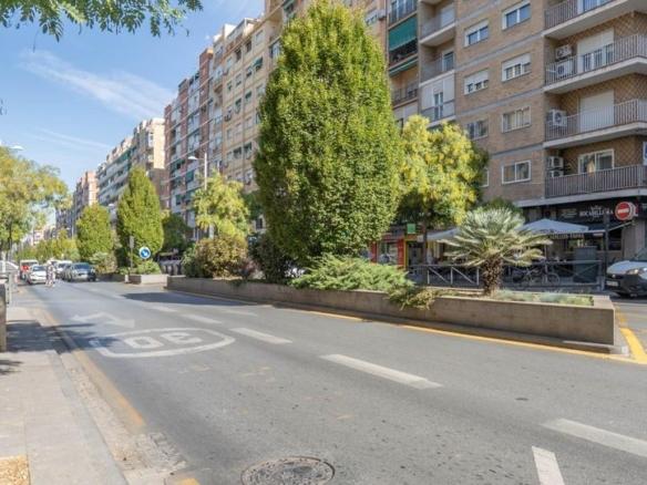 Apartment for sale at Jose Recuerda, 5, Camino de Ronda