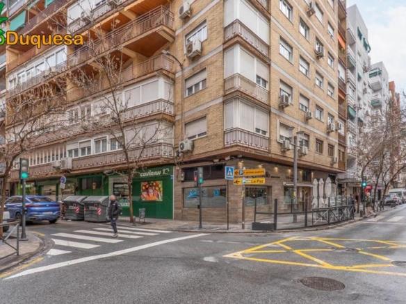 Apartment for sale in Camino de Ronda