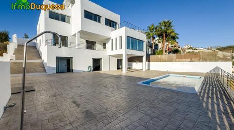 House or villa for sale on Calle Cenes de la Vega, 31, Altos de la Zubia