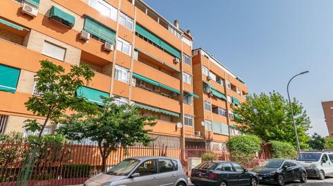Apartment for sale on Isla Cristina Street, Zaidín neighborhood