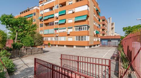Apartment for sale on Isla Cristina Street, Zaidín neighborhood