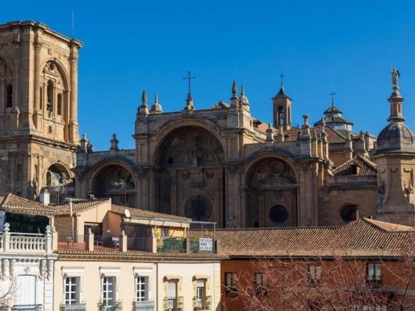 Building for sale in Centro – Sagrario