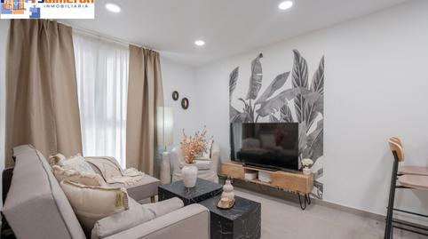 Apartment for sale on Avenida Pablo Picasso, Zaidín neighborhood