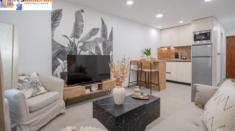 Apartment for sale on Avenida Pablo Picasso, Zaidín neighborhood