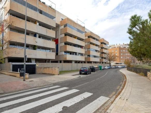Apartment for sale on Aconcagua Street, Camino de los Neveros – Serrallo