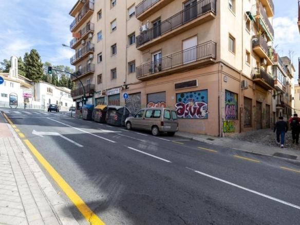 House or villa for sale on Calle Turia, San Ildefonso