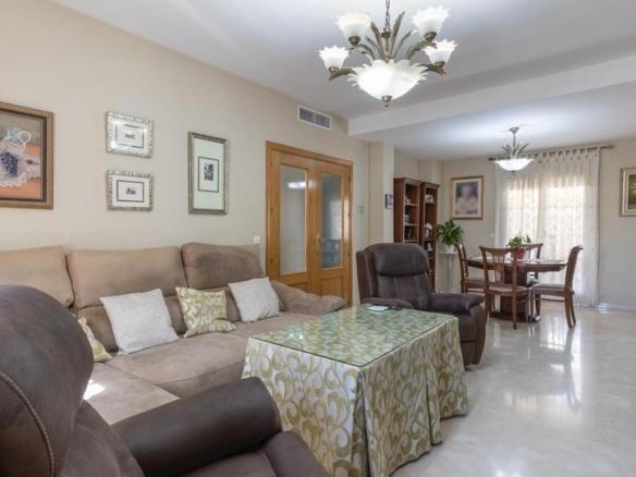 Townhouse for sale on Poleo Street (Chaparral), Albolote
