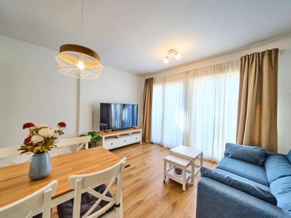 Penthouse for sale on Severo Ochoa Street, Las Flores – Huerta