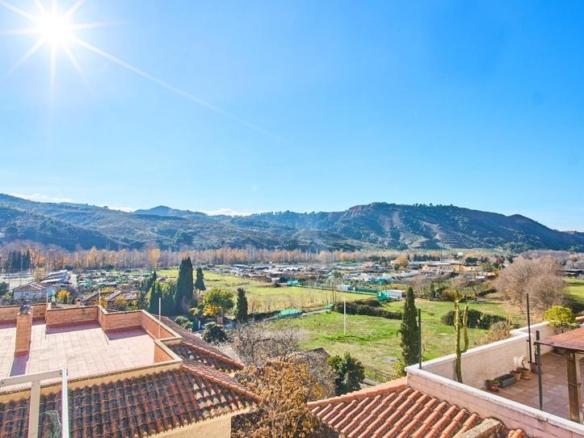 Apartment for sale on Calle Tranvia, 2, Cenes de la Vega