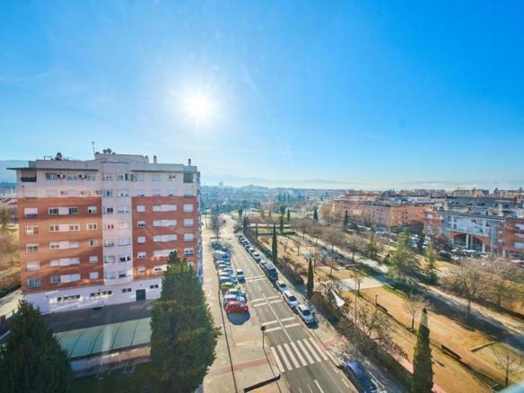 Apartment for sale at Federico Garcia Lorca, 8, Avda. Federico Garcia Lorca – New Bus Station