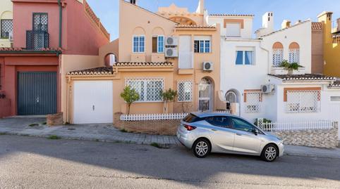 Townhouse for sale on Avenida Libertad, Huétor Vega