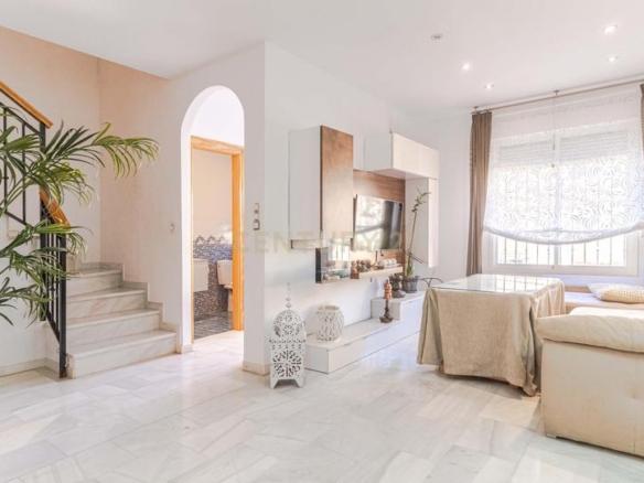 Townhouse for sale on Calle Esperanza, 25, 18101 Belicena, Spain, -1, Belicena