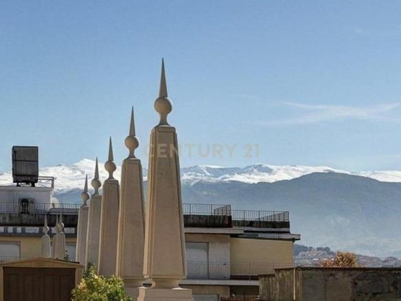 Apartment for sale on Calle Ángel Ganivet, 6, Granada, Spain, 6, San Matías – Realejo