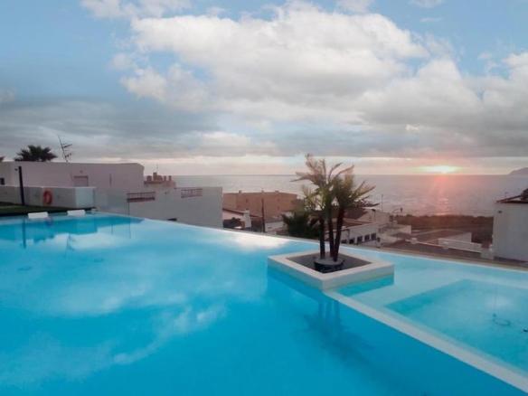 Apartment for sale on Calle Real, Sorvilán