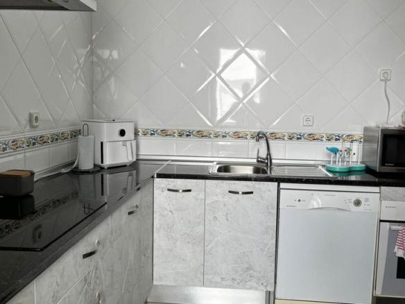 Apartment for sale in Lepe