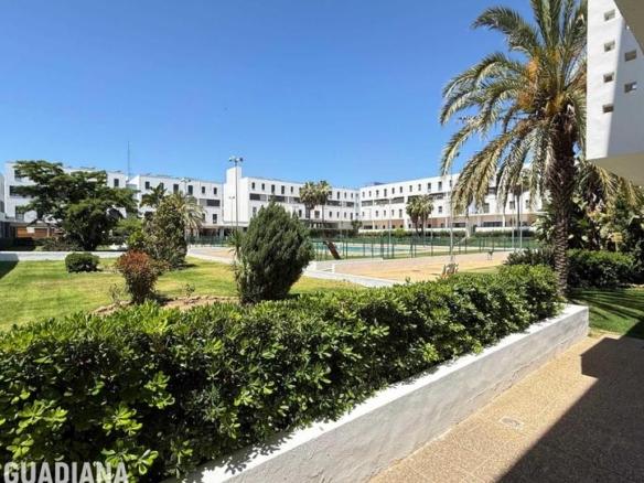 Apartment for sale in Cayetano Feu, 35, Ayamonte city