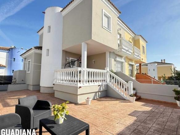 Apartment for sale on Avenida Constitucion, Ayamonte city