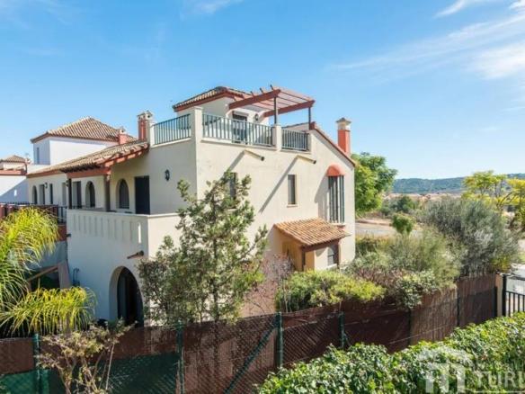 Townhouse for sale on Calle Juan de Espronceda, 1, Costa Esuri