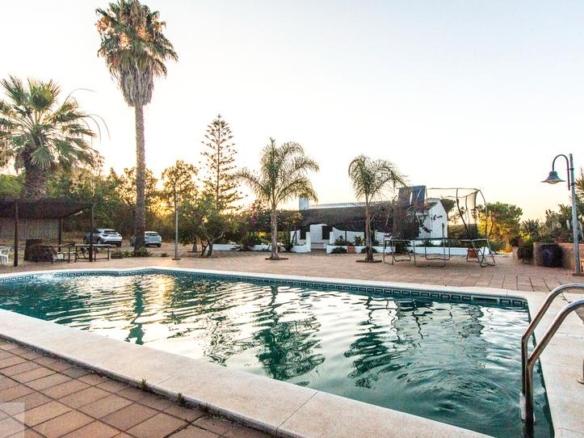 Rustic property for sale in Pista de Valdivia, Ayamonte city