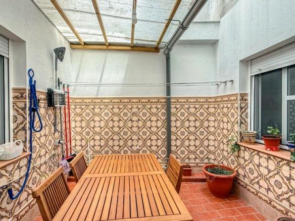 Apartment for sale on Calle Manuel Lerdo de Tejada, Ayamonte city
