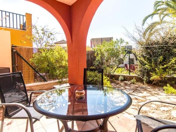 Townhouse for sale in Costa Esuri