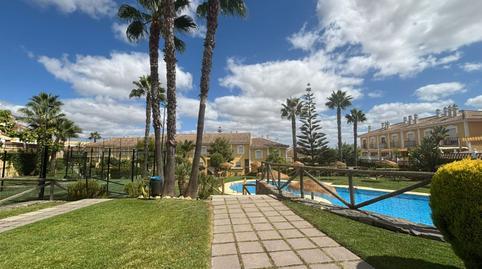 Townhouse for sale in Paseo de las Cumbres, Playa Golf, III, Islantilla Golf