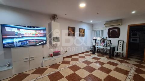 House or villa for sale in Nuevo Parque – Los Rosales – Heavy Traffic