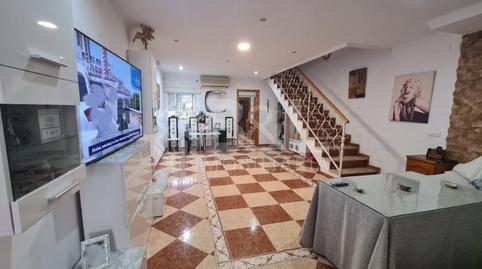 House or villa for sale in Nuevo Parque – Los Rosales – Heavy Traffic