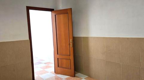 Commercial premises for sale at Calle José Canalejas, 37, Urban center