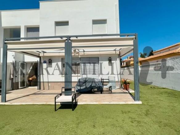 House or villa for sale in Urbasur