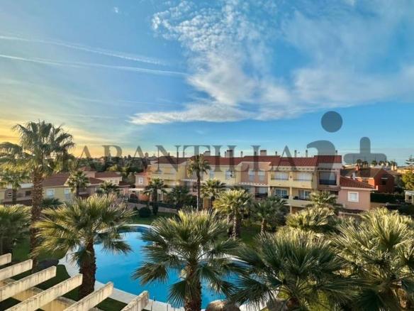 Duplex for sale on Avenida de las Cumbres, 22, Islantilla Golf